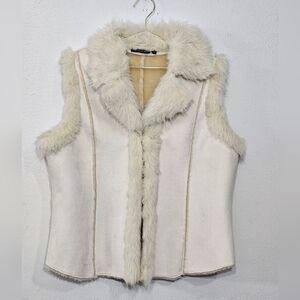 Essentials by Milano Ivory Faux Fur Vest